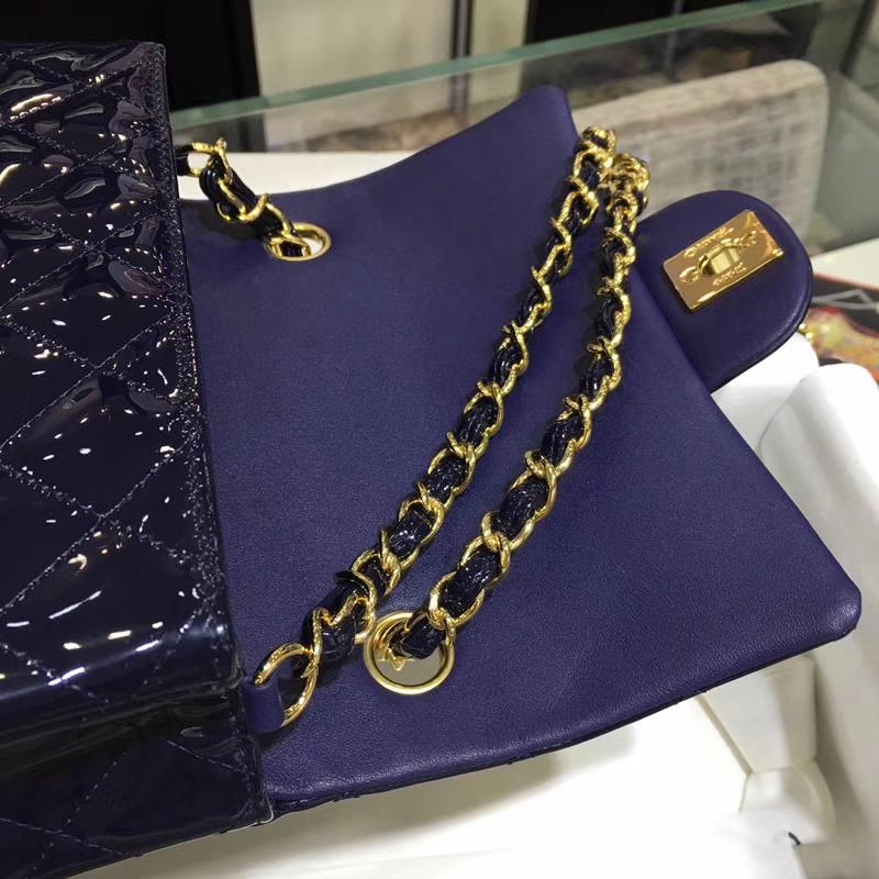 Chanel 香奈儿 Classic Flap Bag  进口漆皮 20cm 海军蓝 金扣