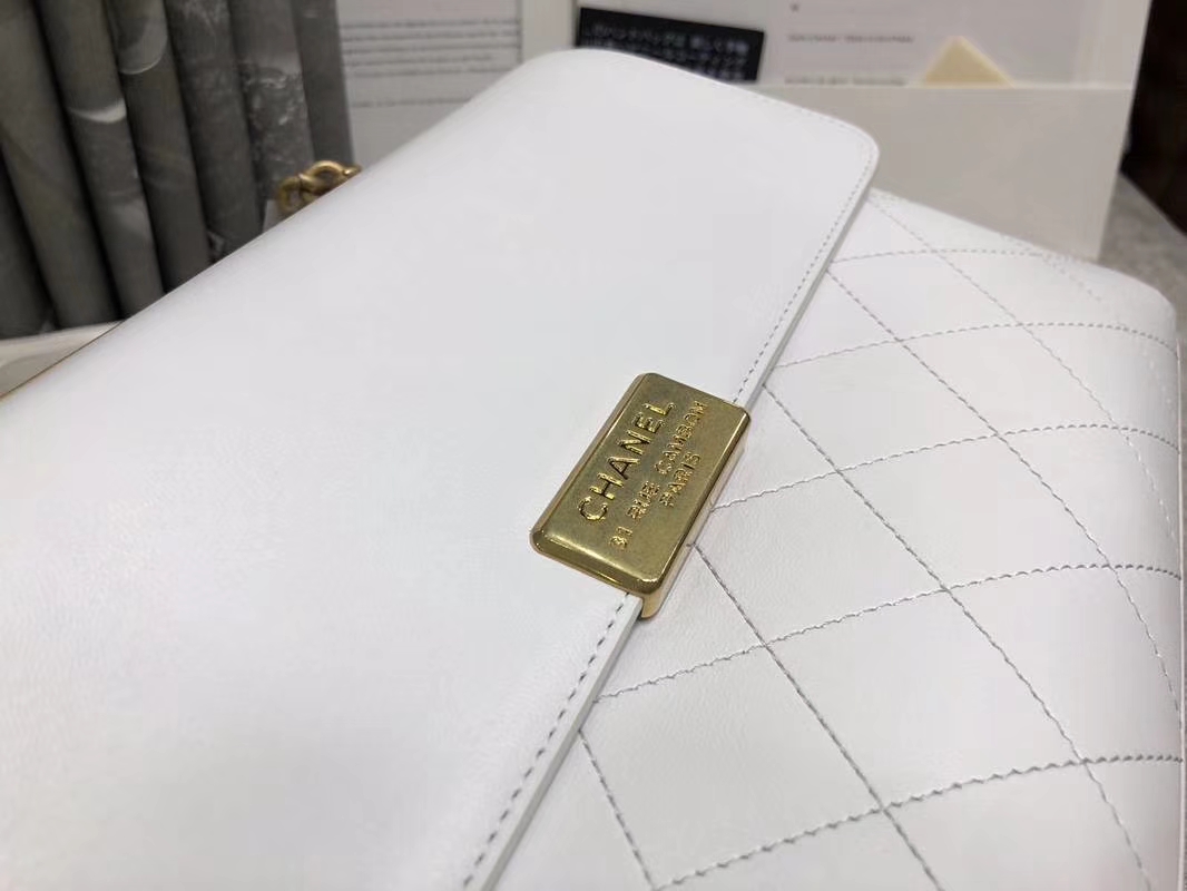 2018年新款口盖包 进口小羊皮 金色金属黄 白色 28cm