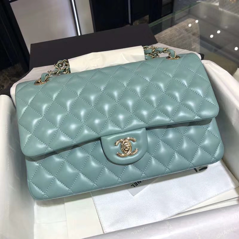 Chanel 香奈儿cf 经典系列羊皮薄荷绿25cm 香槟金扣 洋洋名品 高仿奢侈品包包 Chanel 香奈儿cf 经典系列羊皮薄荷绿25cm 香槟金扣 洋洋名品 高仿奢侈品包包