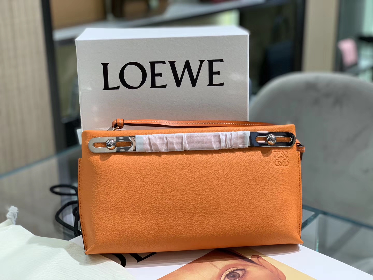 Loewe 罗意威 新款手柄 橙色 官网同步 原厂皮料五金制定